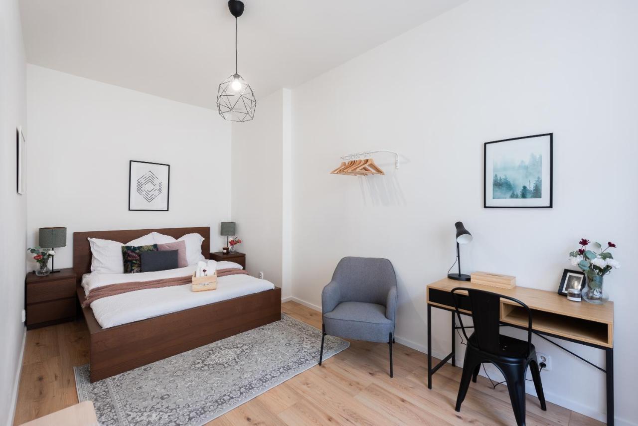 10 Min City Centre 5 People Apartment, Free Coffee Prague Luaran gambar
