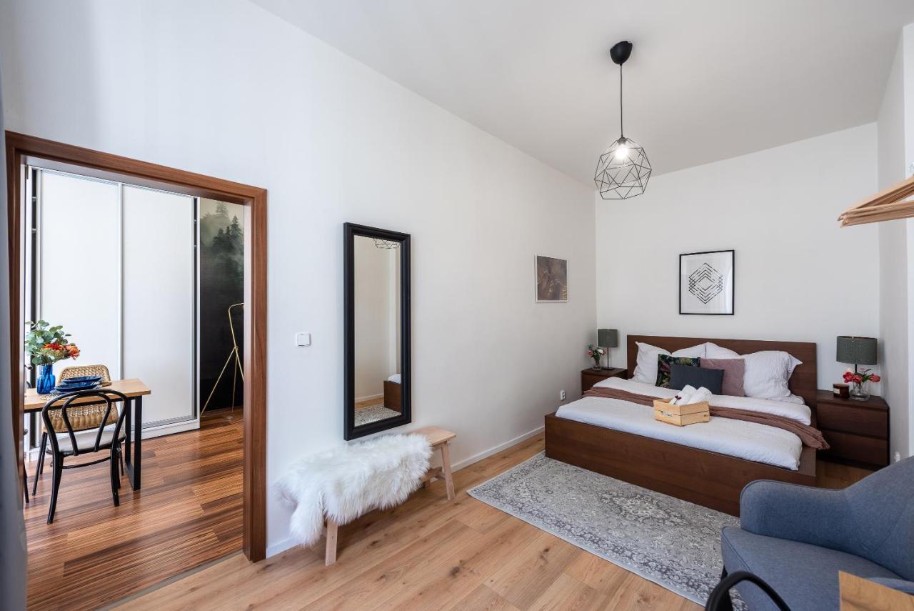 10 Min City Centre 5 People Apartment, Free Coffee Prague Luaran gambar