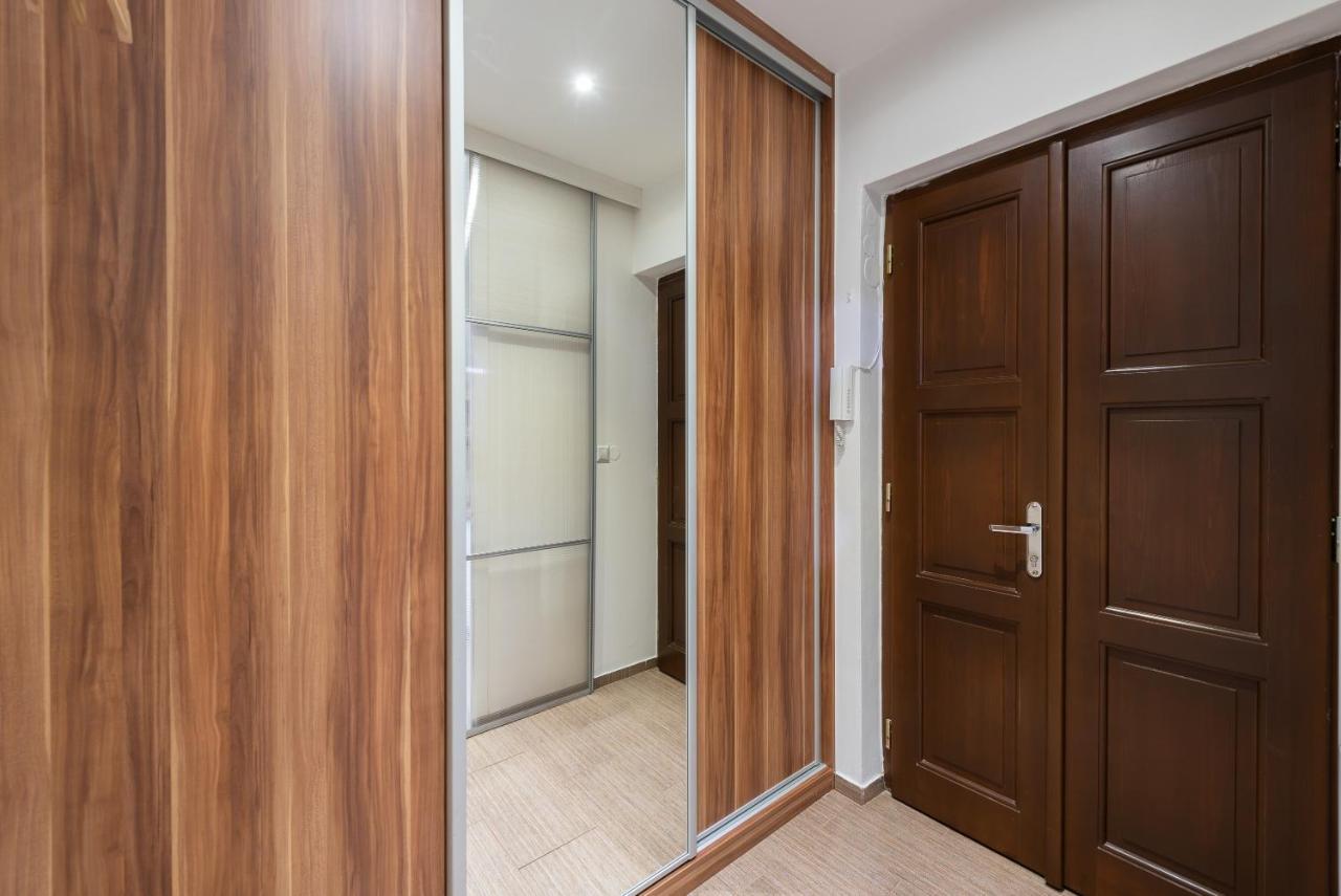 10 Min City Centre 5 People Apartment, Free Coffee Prague Luaran gambar